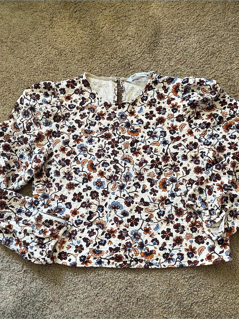 Zara Floral Blouse Size S Puff Sleeve Textured Long Sleeve Top